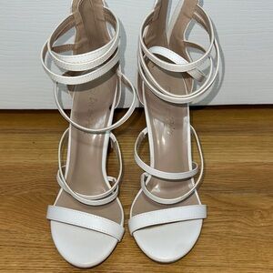 Dream Pairs White Strappy Heels